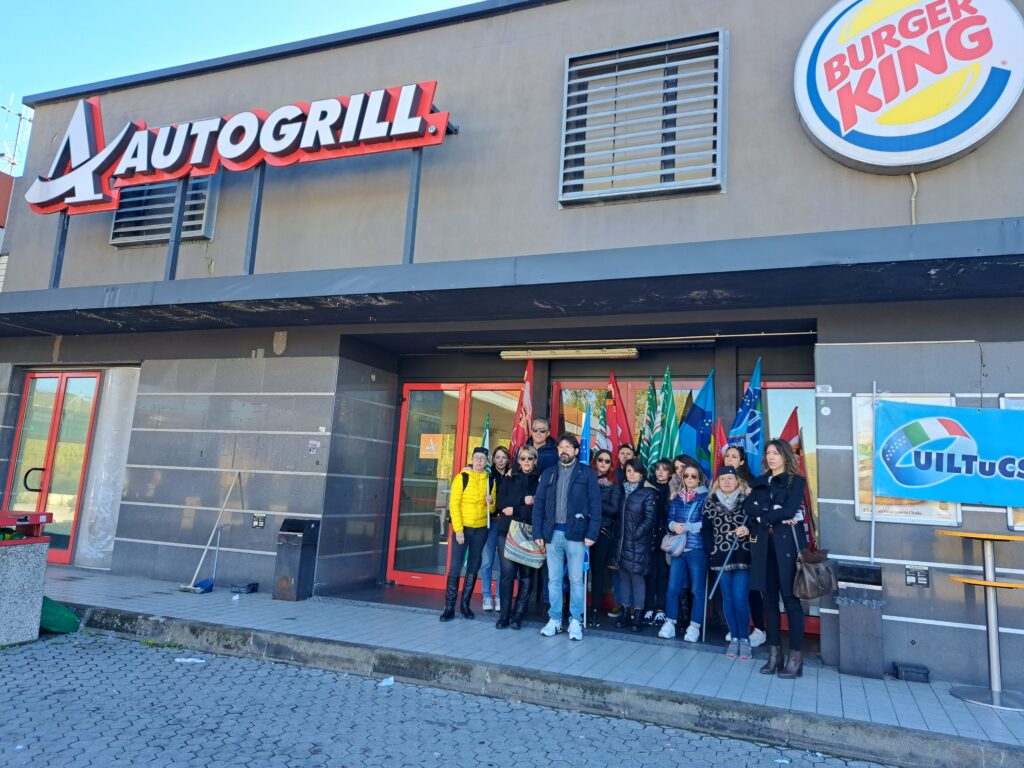 Area di servizio Autogrill Burger King sul raccordo Sicignano Potenza a
